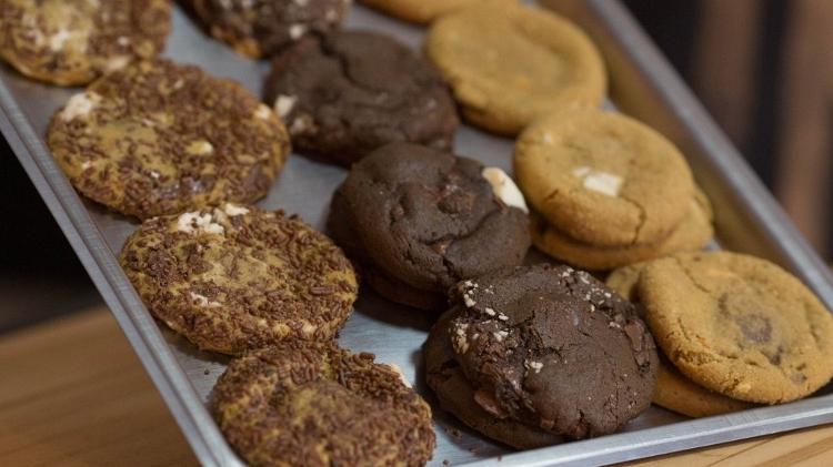 ex-gerente administrativa larga emprego para fazer cookies