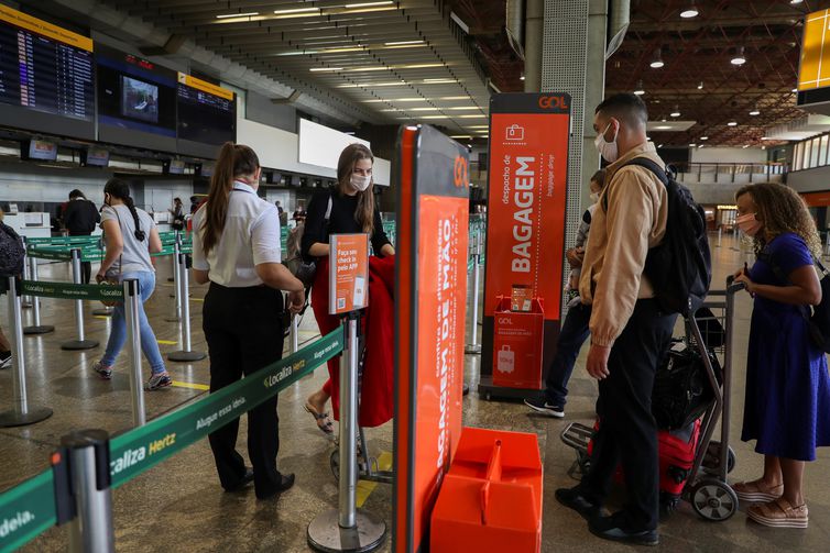 neste fim de ano movimento nos aeroportos poderá ser 41% menor