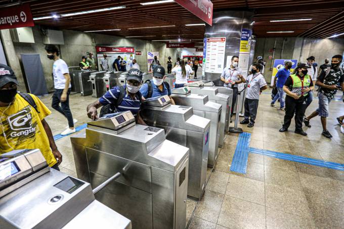 fechamento-de-bilheterias-do-metrô-e-cptm-em-sp-até-fim-deste-ano